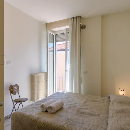 Apartment Guesthost - Flaminia 36 *