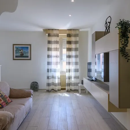 Apartment Guesthost - Flaminia 36