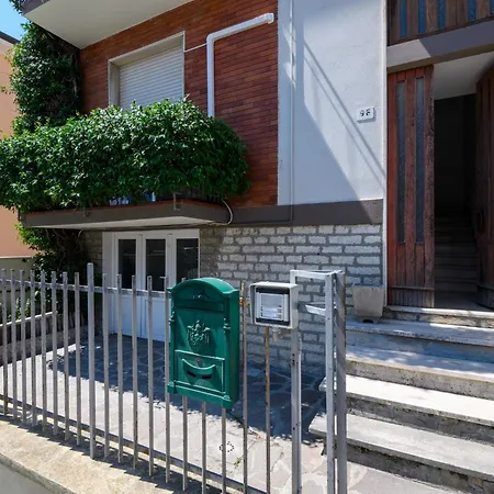 Apartment Guesthost - Flaminia 36